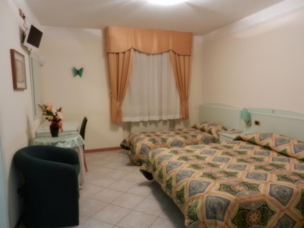 Hotel Ferranti Borgiano  Δωμάτιο φωτογραφία